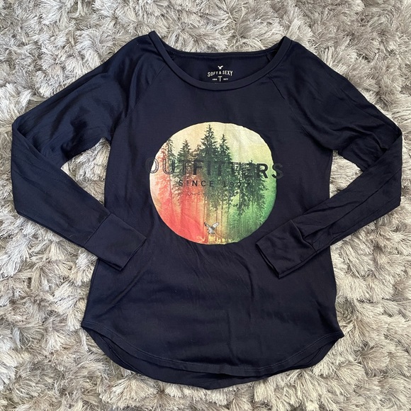 American Eagle Outfitters Soft & Sexy Graphic Top - Picture 6 of 11